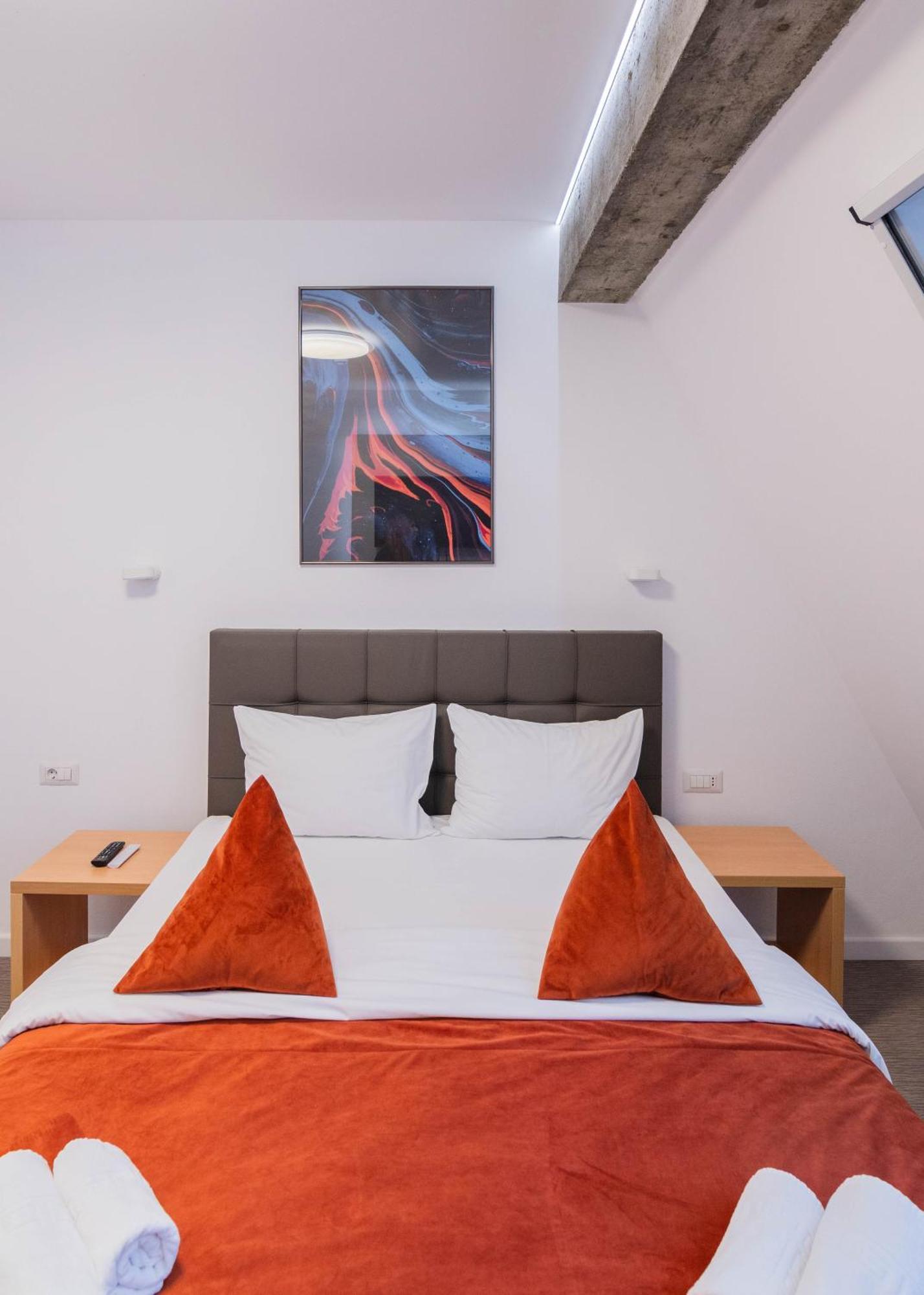 Hotel Urban Baia Mare Bagian luar foto